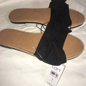 NWT! LOFT Bow Sandals Black 7M